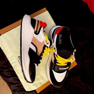 I’m selling because I don’t use them anymore, they are in really good condition